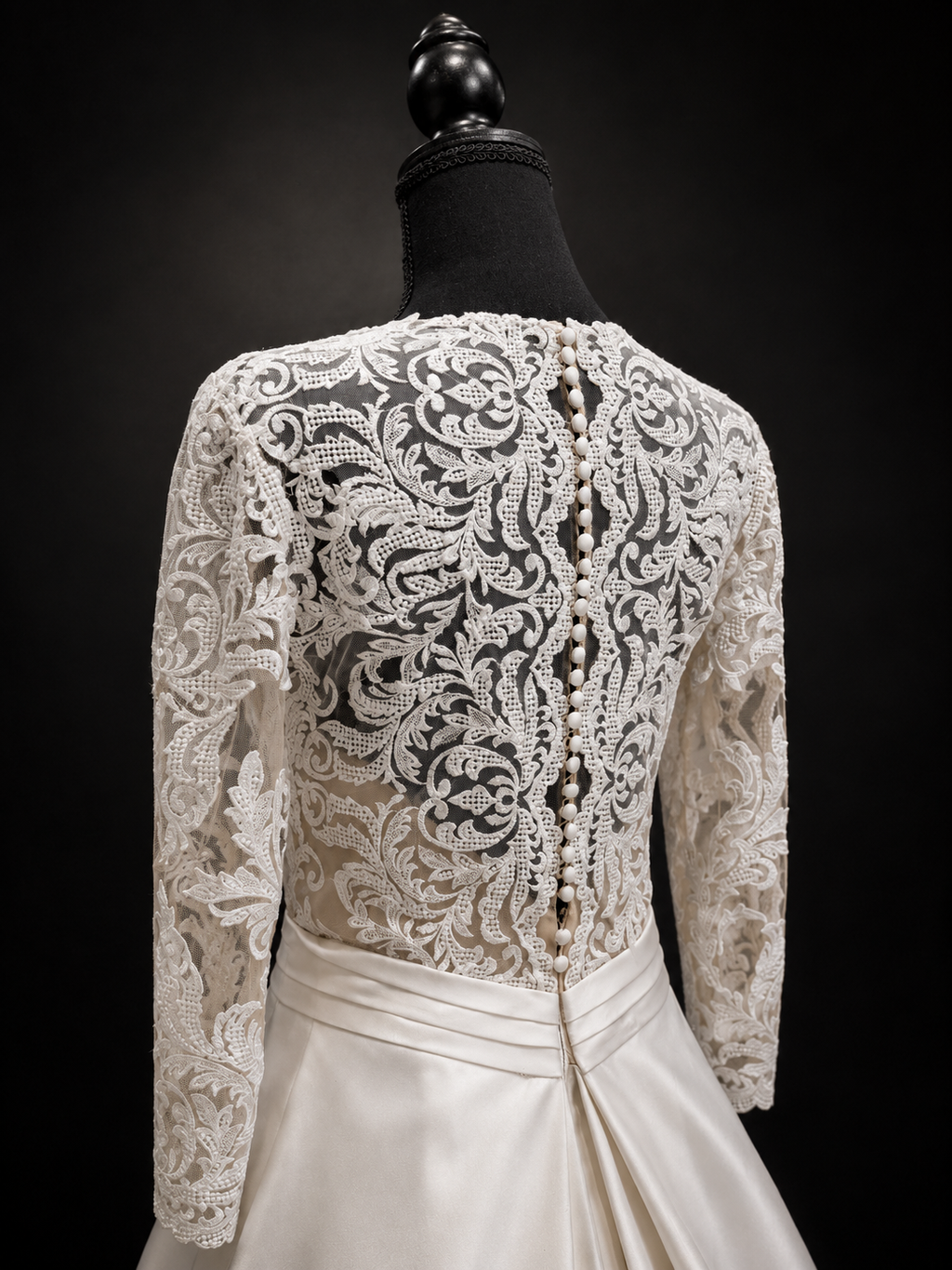 Demetrios Cosmobella - A-linje, custom-made med blonder