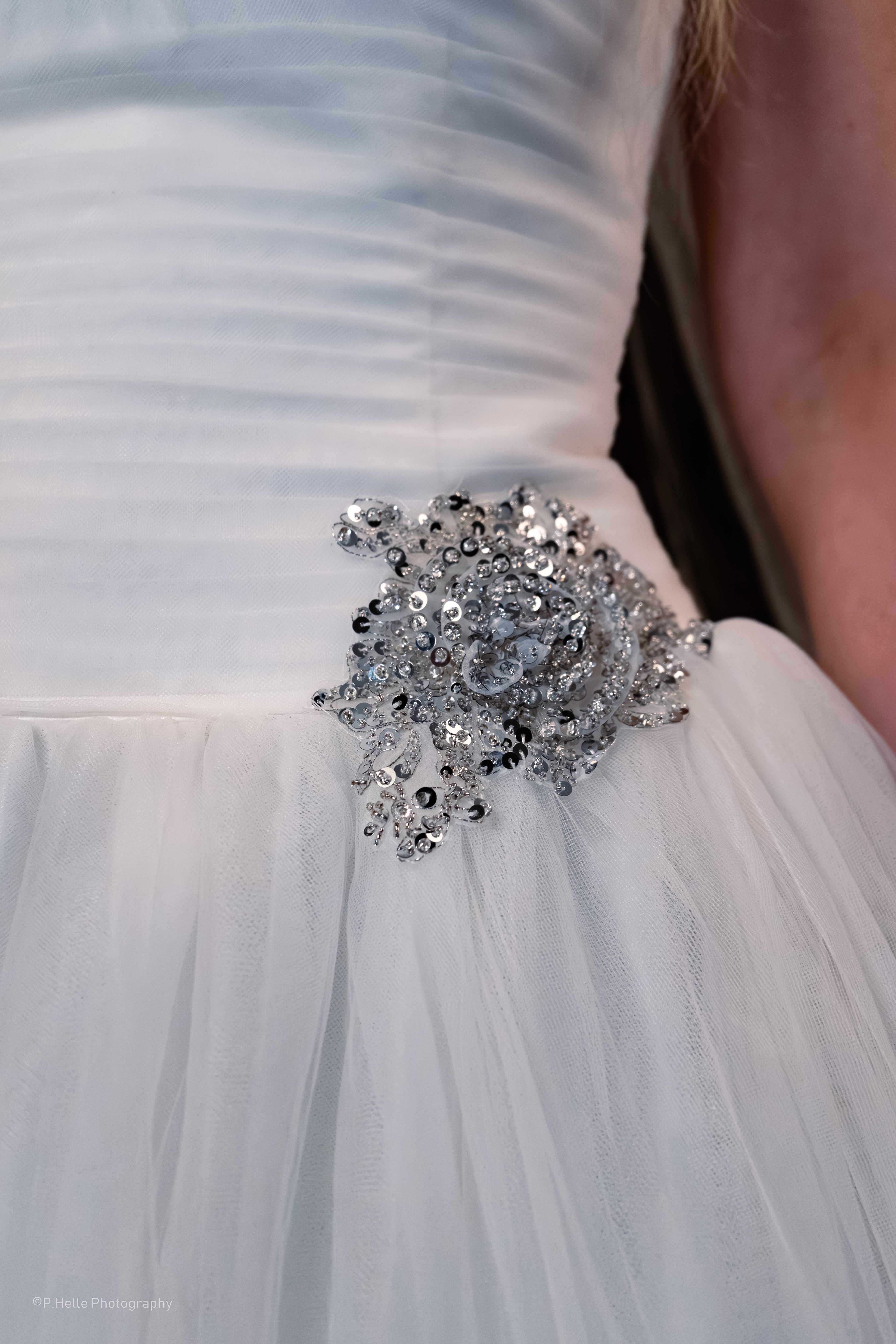 Bien Savvy Brudekjole – Myk Romantikk med Eksklusiv Glamour