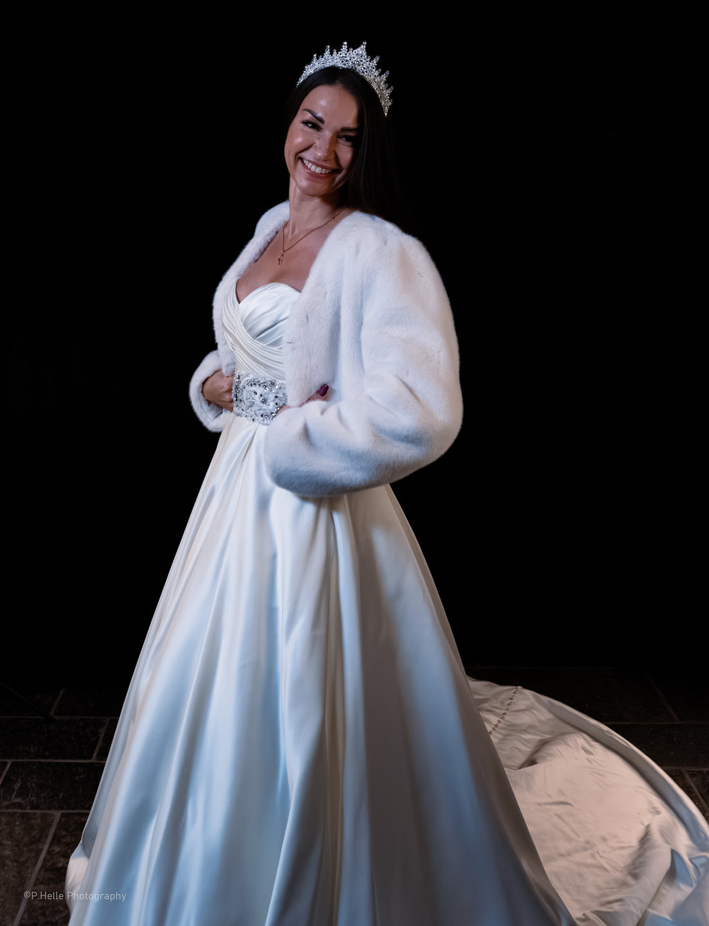 Morilee Brudekjole - Klassisk Prinsessedrøm med Glamour