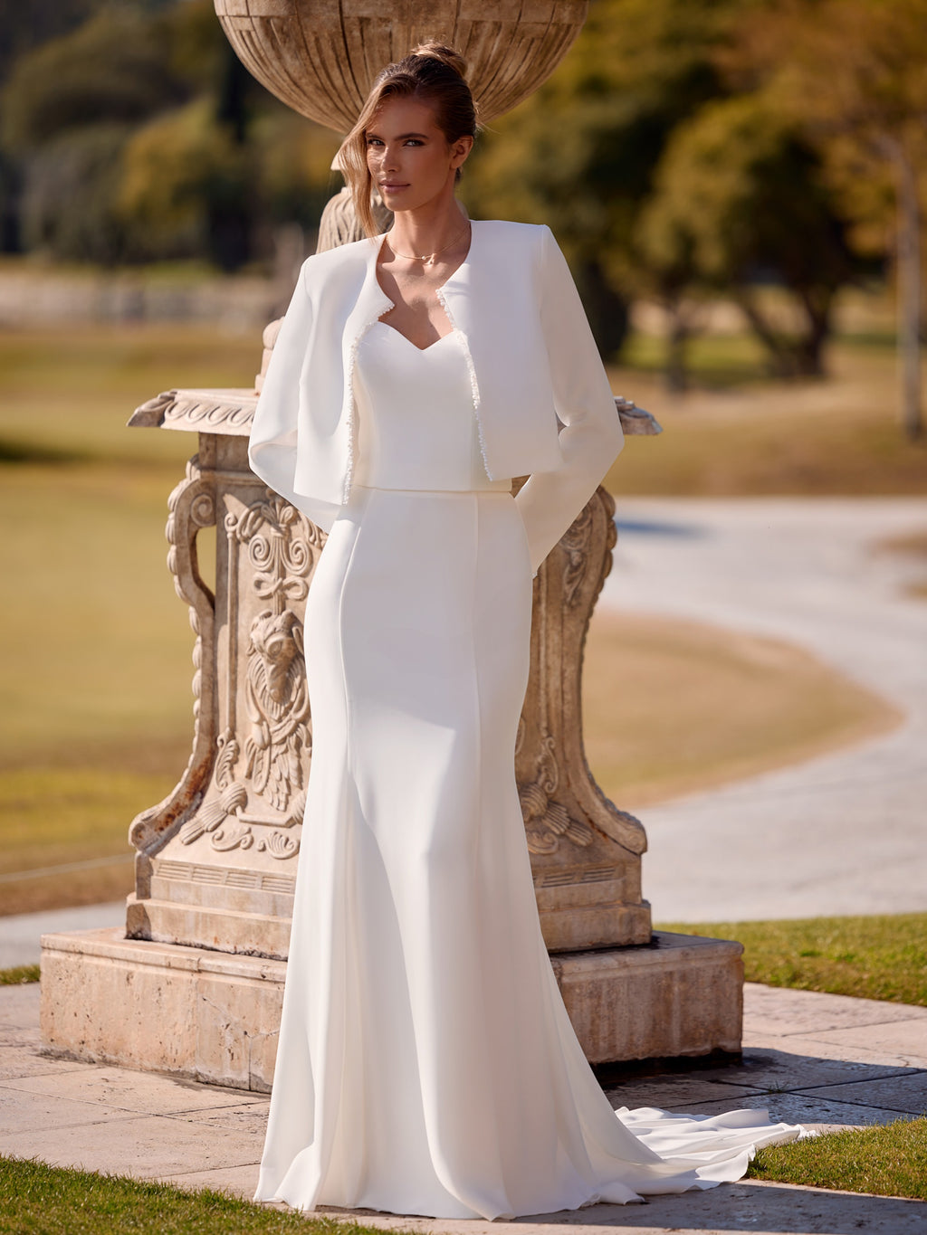 Brudejakke i stretch crepe - E529